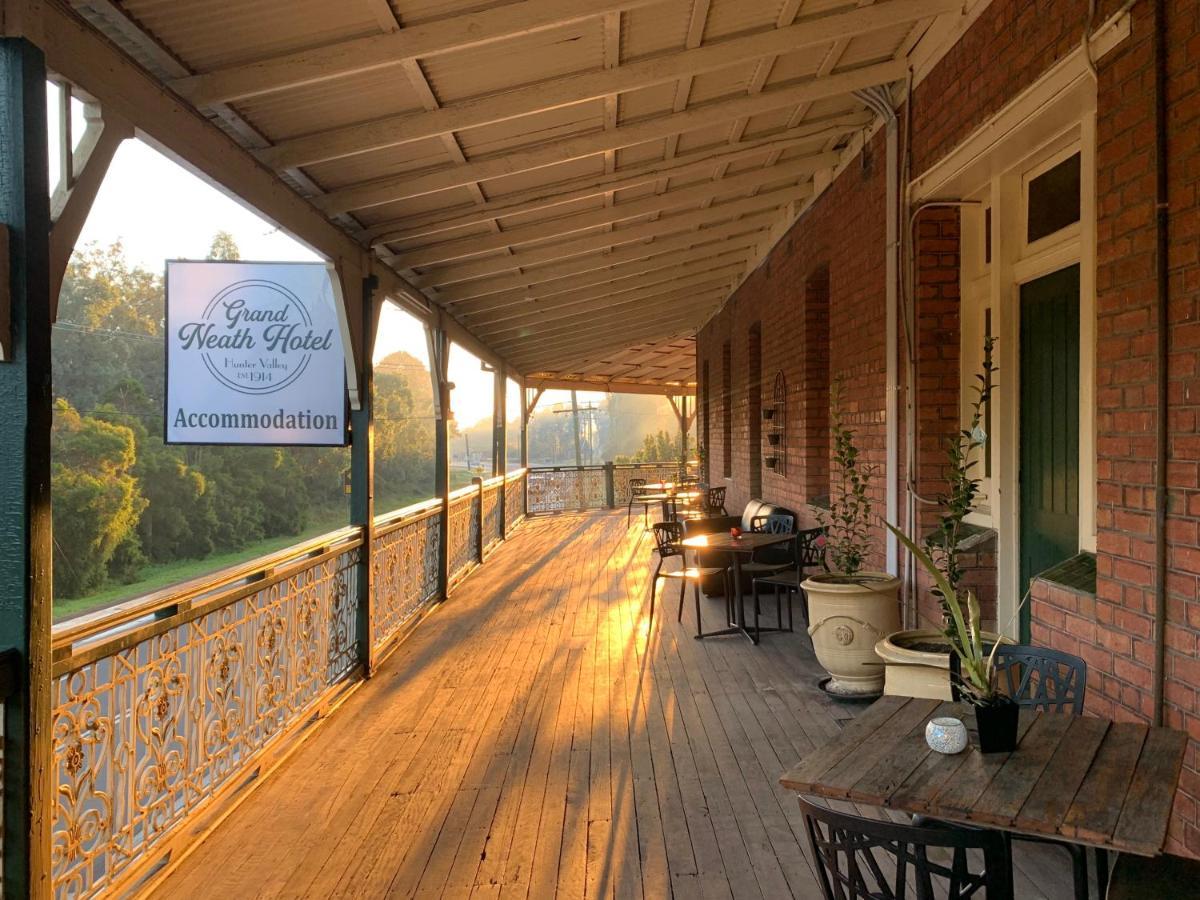 Neath Hotel Экстерьер фото