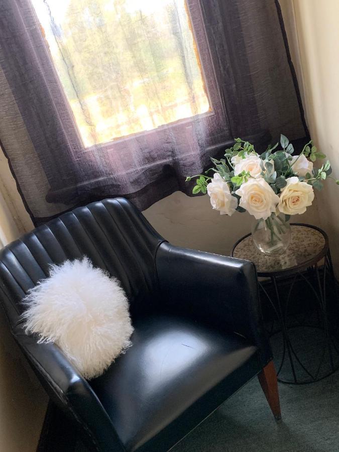 Neath Hotel Экстерьер фото