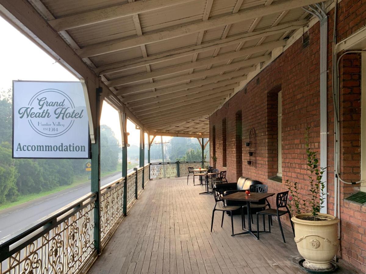 Neath Hotel Экстерьер фото